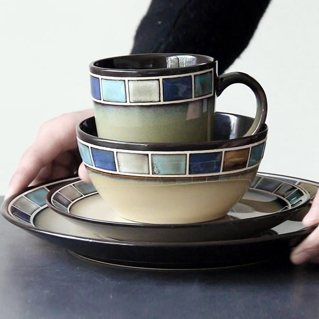 32-Piece Reactive Glaze Stoneware Dinnerware Set for 4